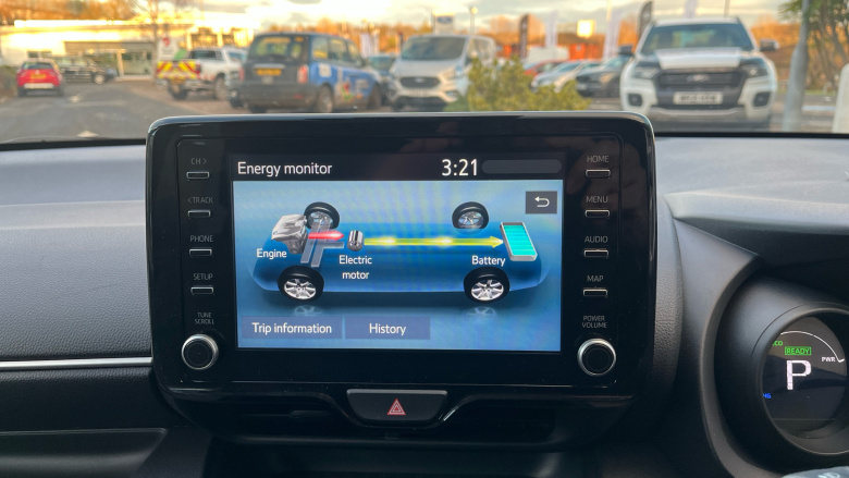 Toyota Yaris 1.5 Hybrid Design 5dr CVT [Panoramic Roof] Hybrid Hatchback